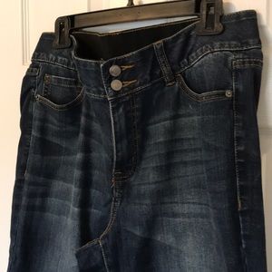 💋High Rise Skinny Jeans with Tummy Technology🔥